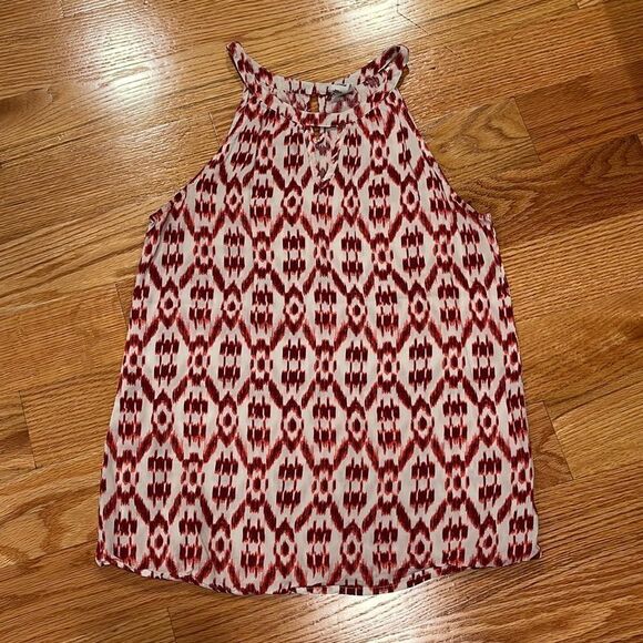 Old Navy White and Red Patterned Tank Top Blouse XS - Picture 1 of 5